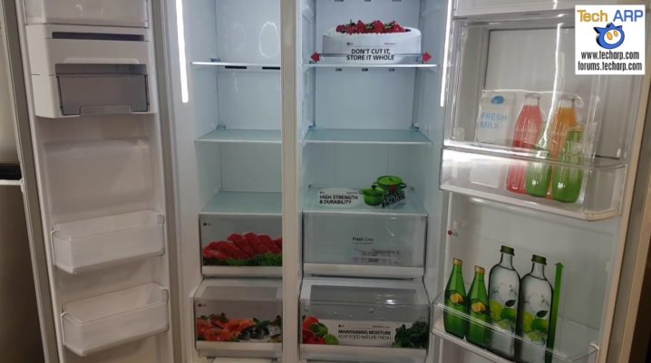 LG Side by Side refrigerator